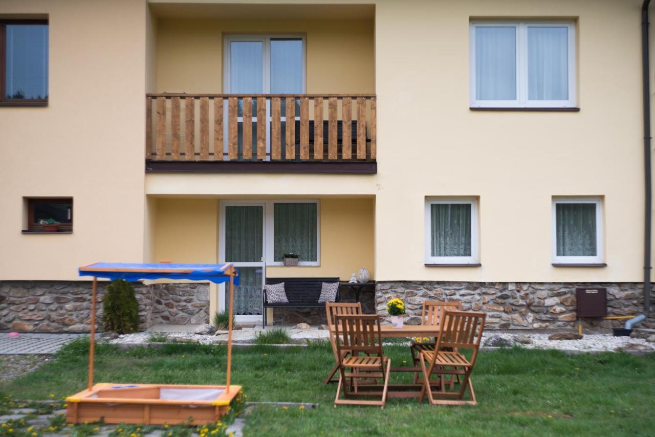 Apartmány U Sjezdovky Kvilda Exterior foto